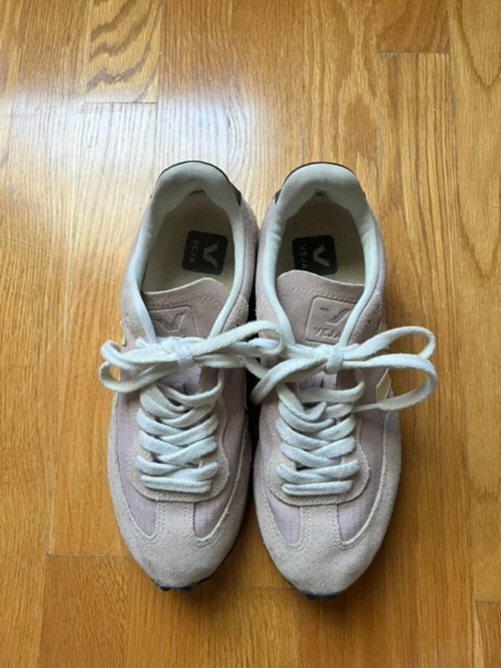 Women's Veja Rio Branco pink sneakers size 7
